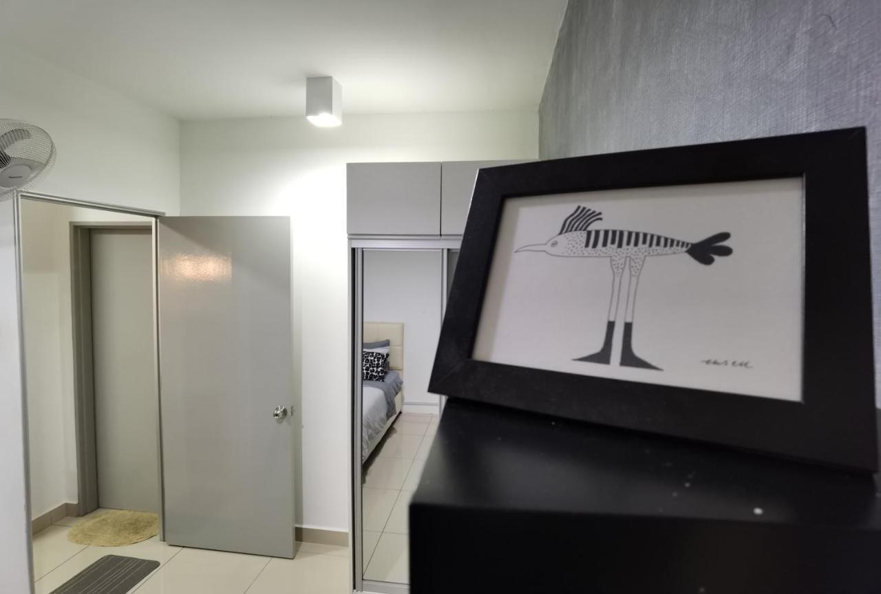 2 Bedroom Apartment - Mycribkl Neocyber Cyber Dzsaja Kültér fotó